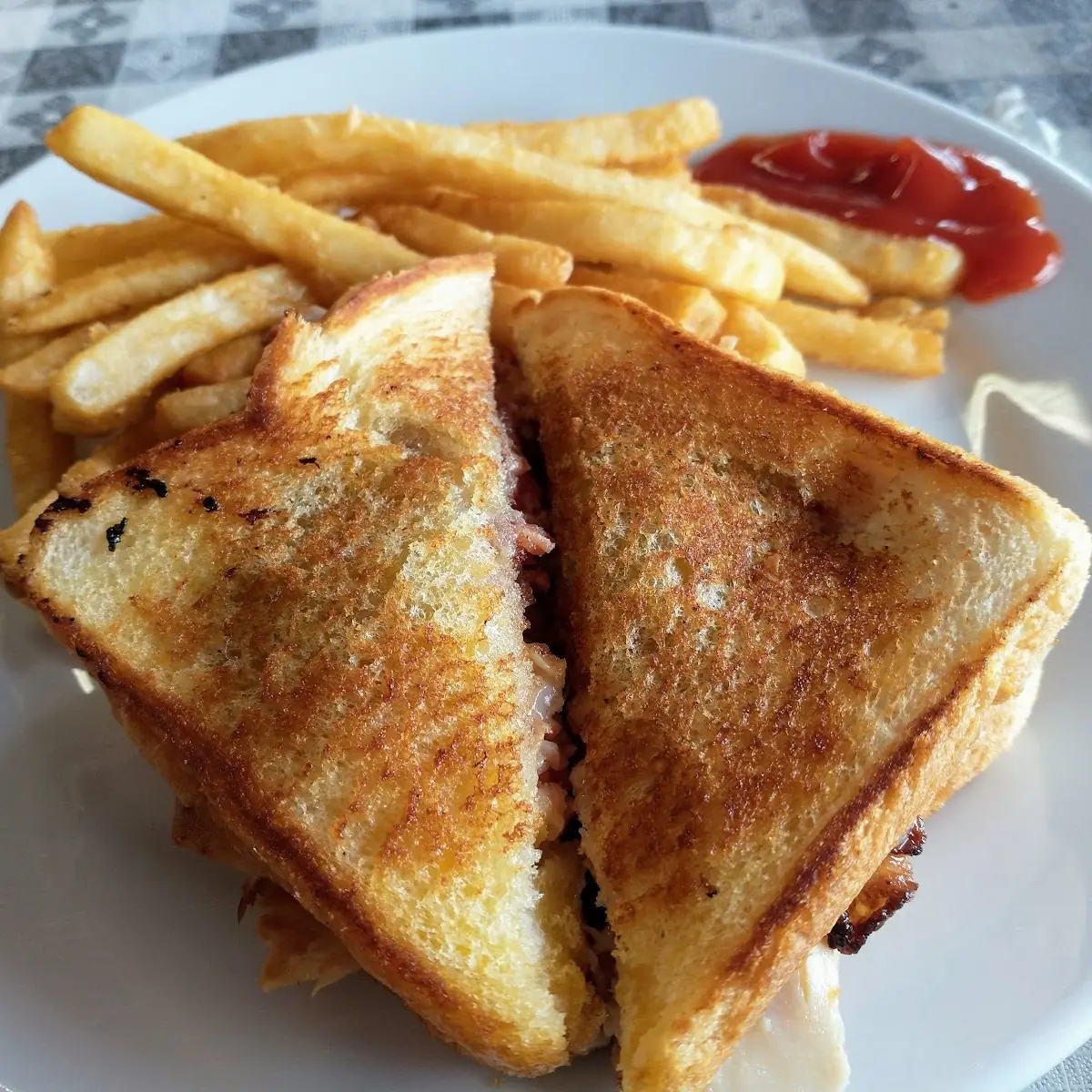 Turkey Melt Sandwich
