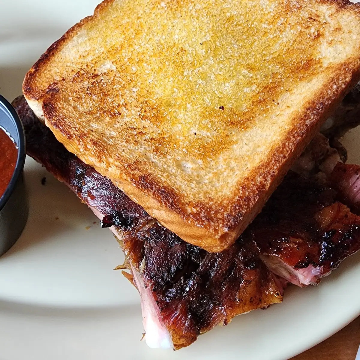Rib Sandwich