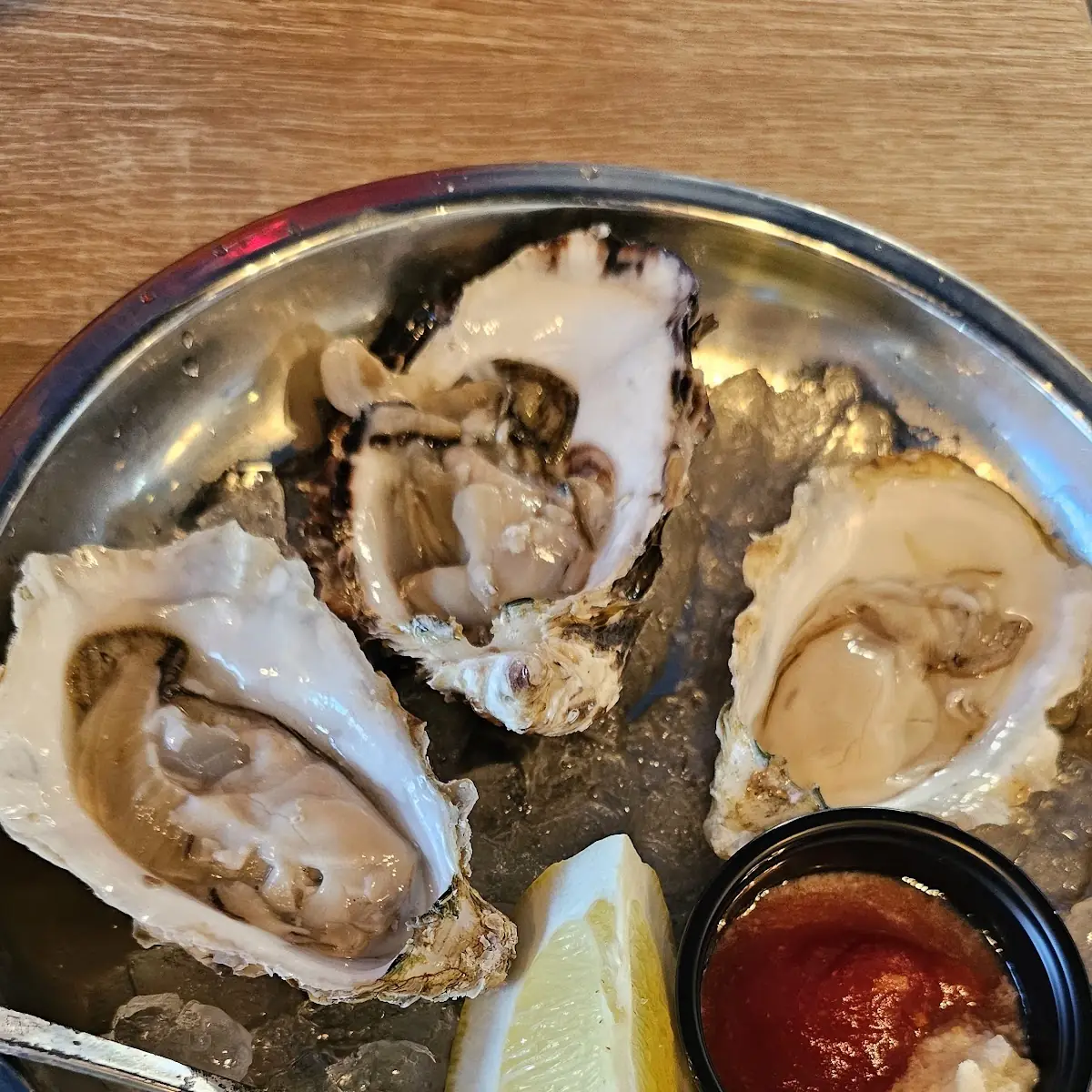 Fresh Oysters
