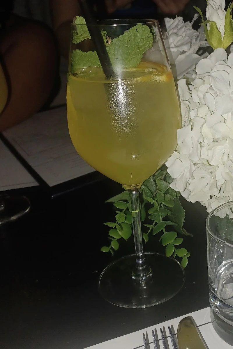 White Sangria, Mademoiselle Raw Bar + Grill