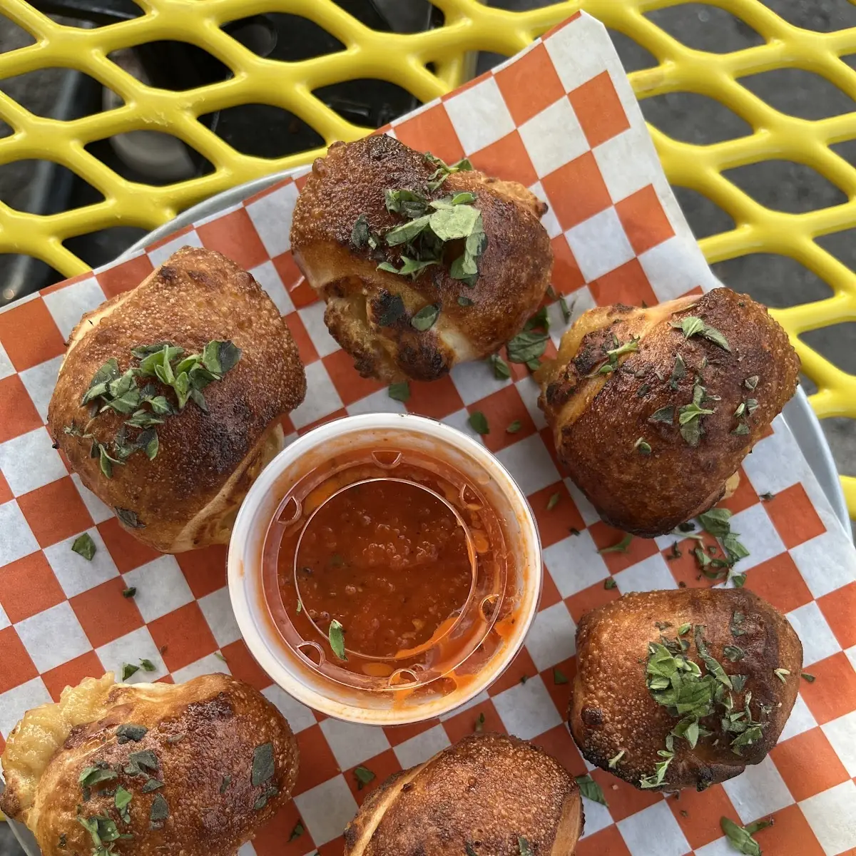 Garlic Knots