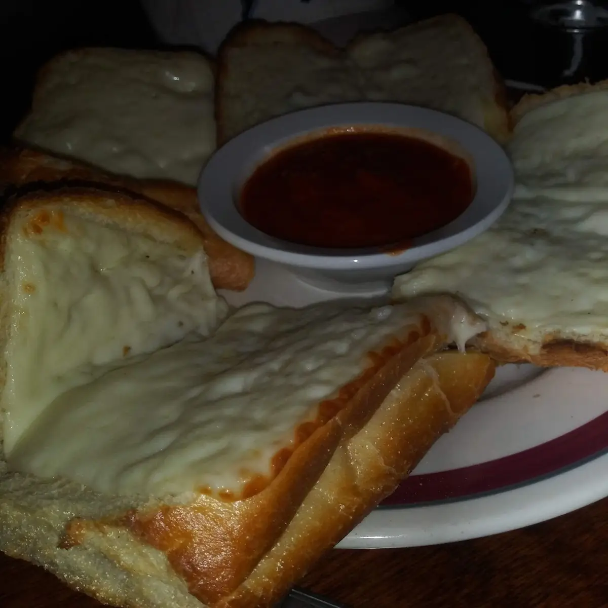 Cheesy Garlic Bread