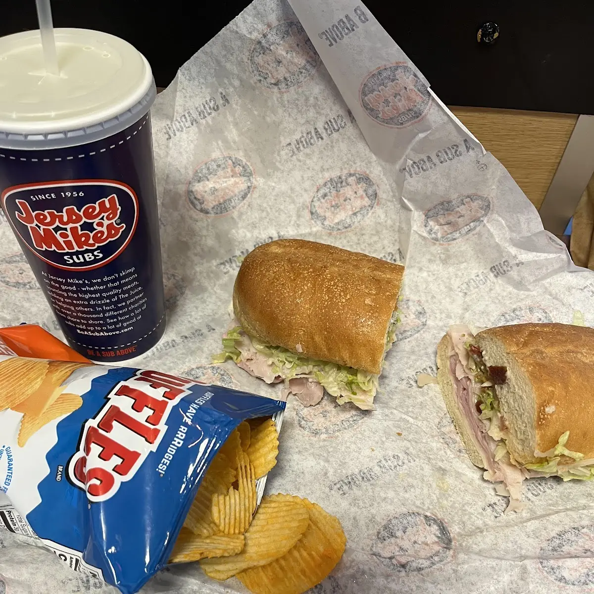 8 Club Sub