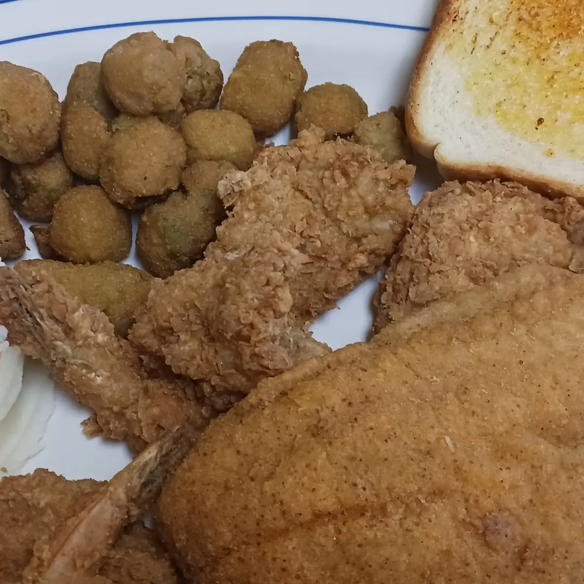 Fried Catfish and Shrimp Basket