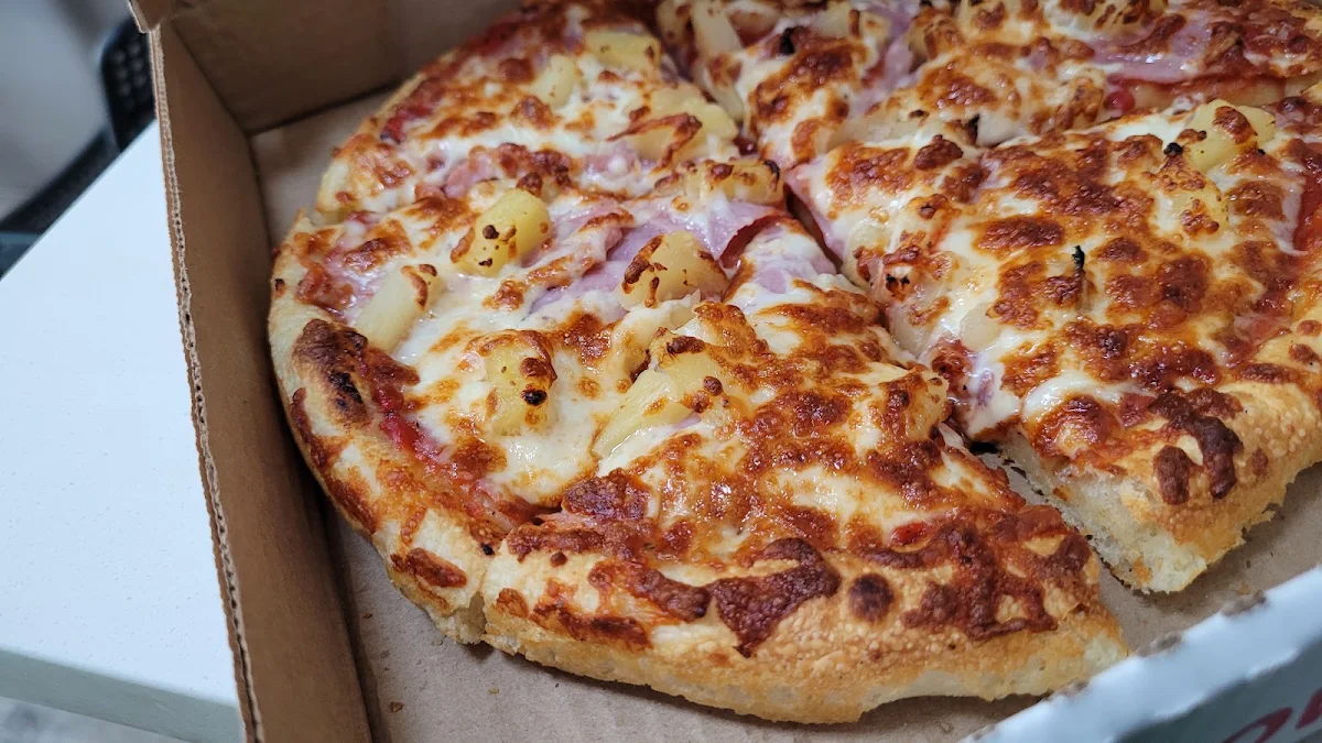 Hawaiian Pizza, Hometown Pizza
