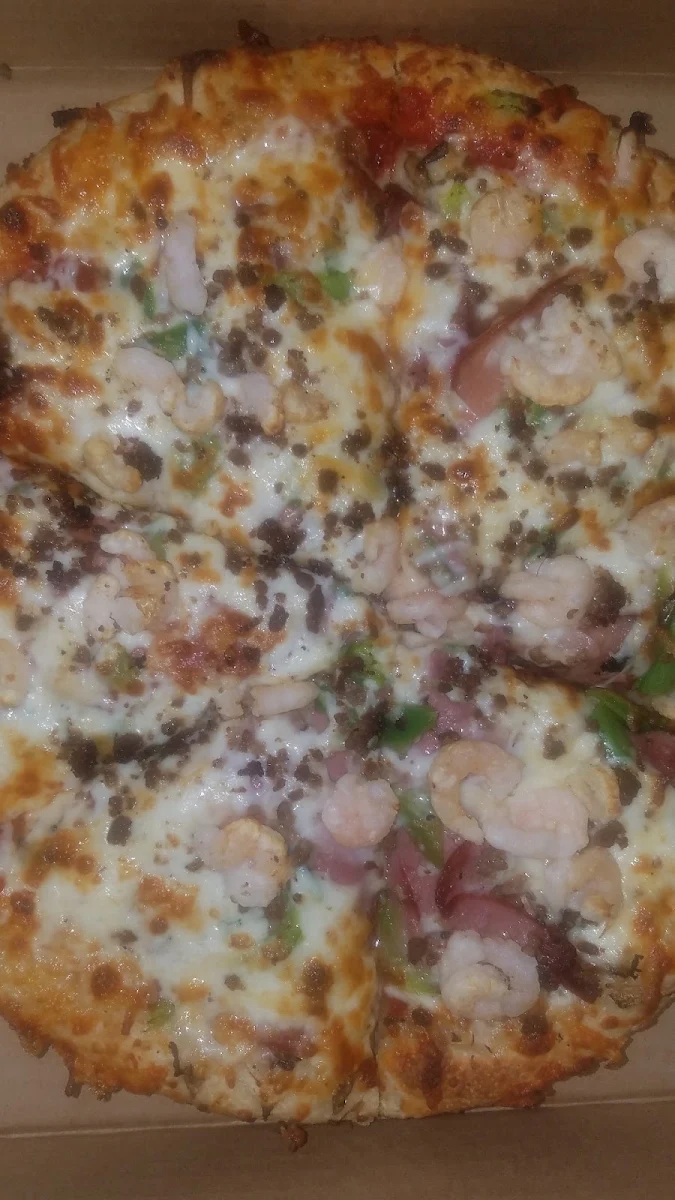 Highlights, Hometown Pizza