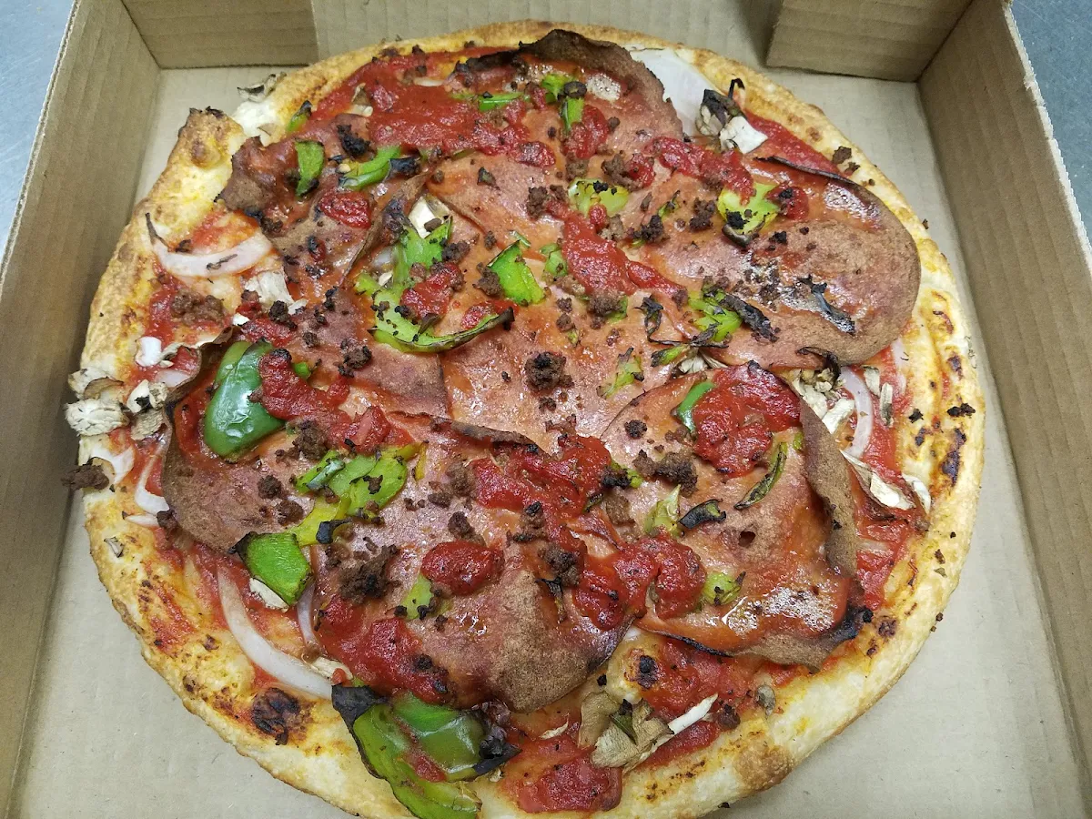 Highlights, Hometown Pizza