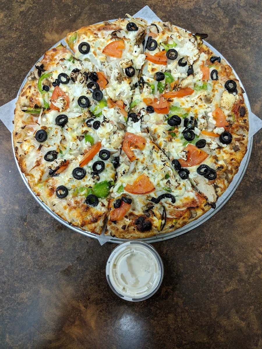 Veggie Special Pizza, Hometown Pizza