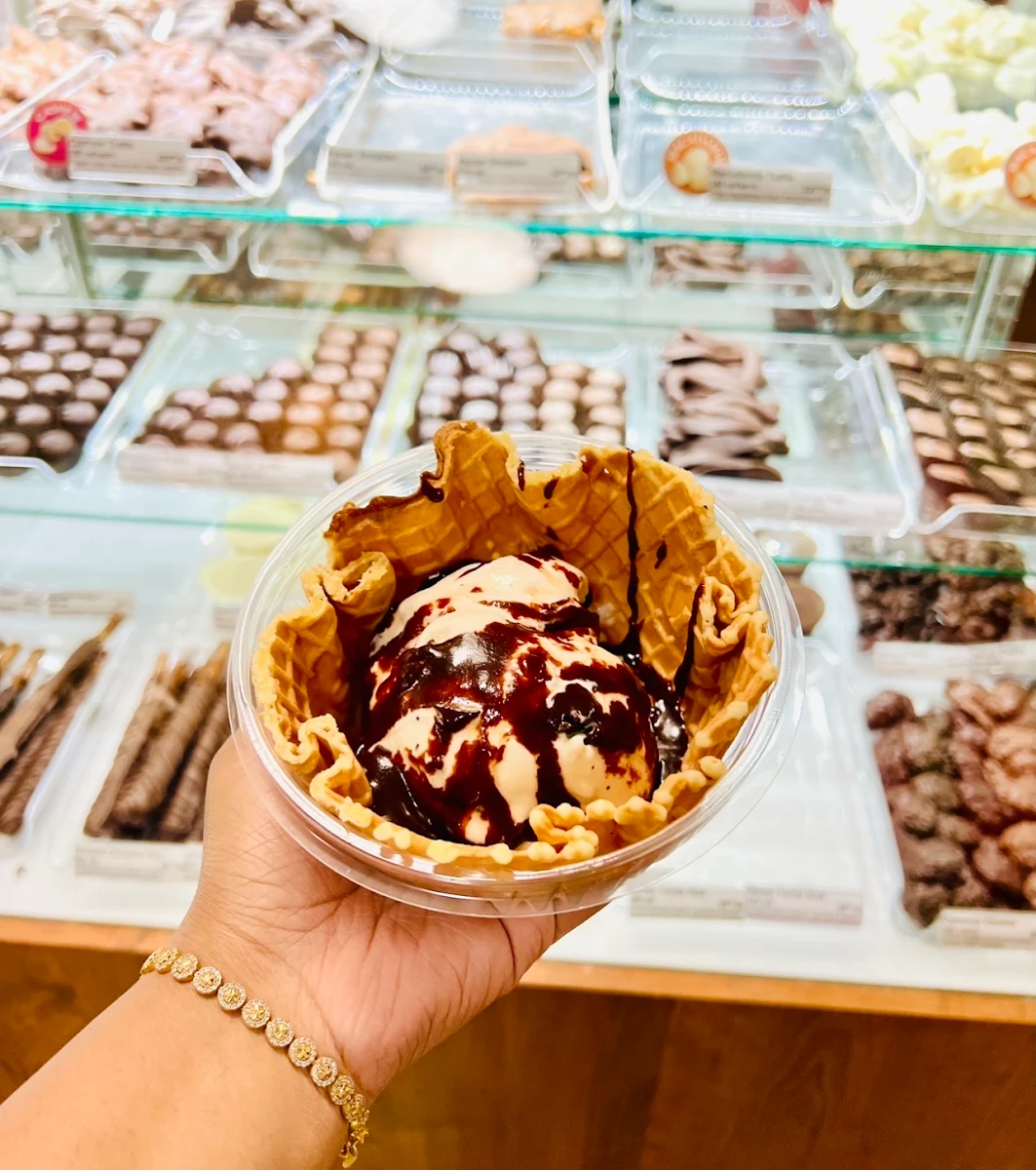 Salted Caramel Waffle Bowl