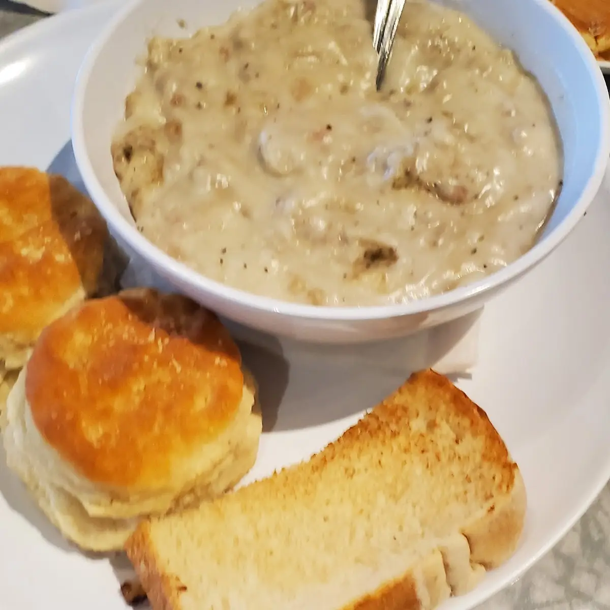 Gravy with Biscuits and Sausage Gravy