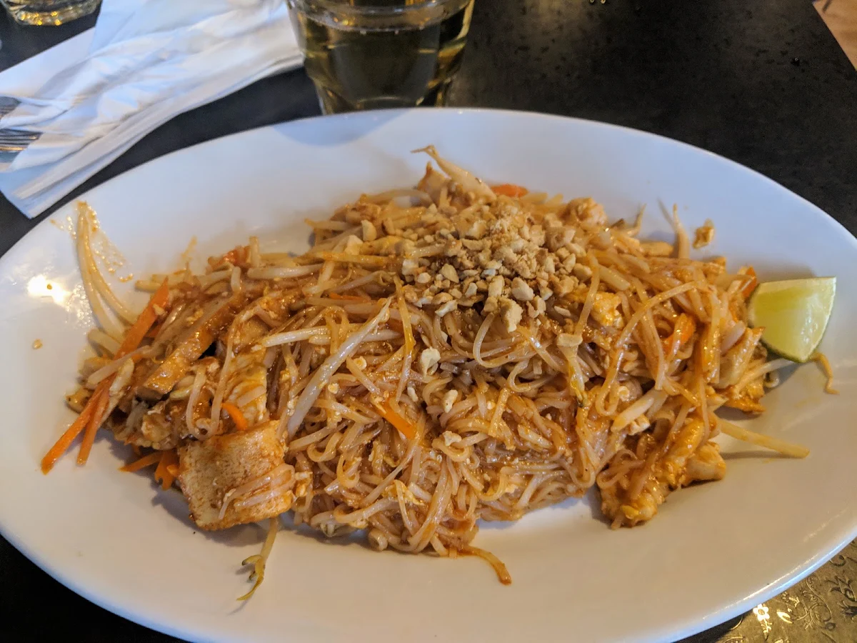 Chicken Pad Thai, The Nguyen's Vietnamese Family Restaurant