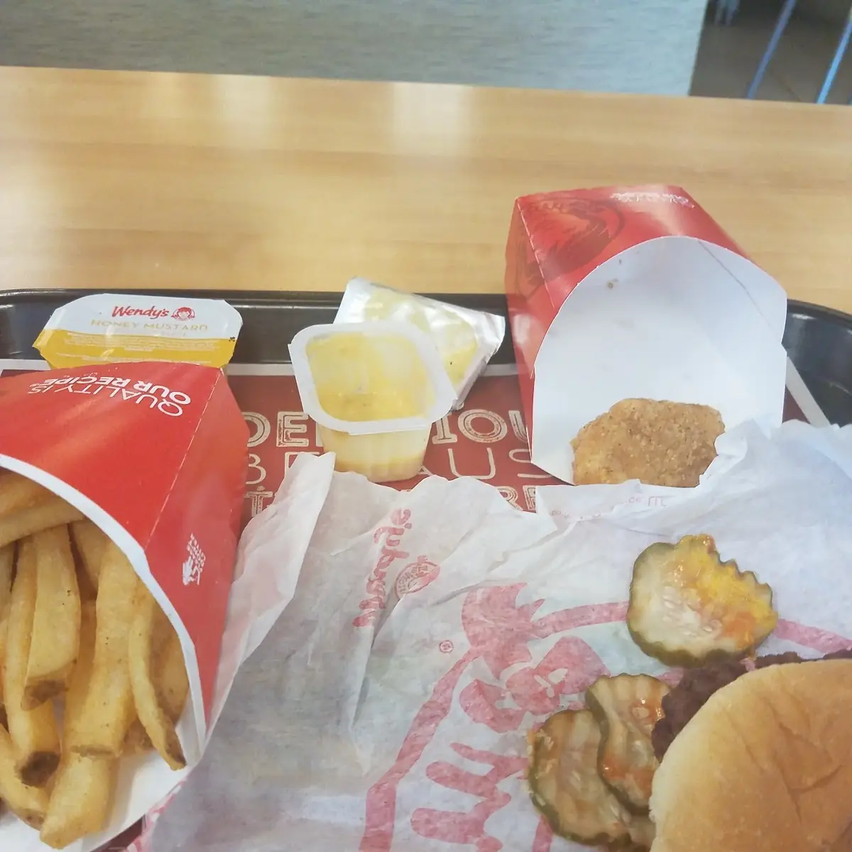 Jr Cheeseburger Deluxe