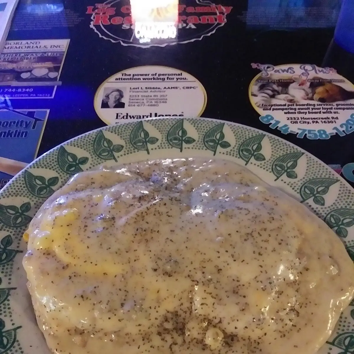 Sausage Gravy and Biscuits