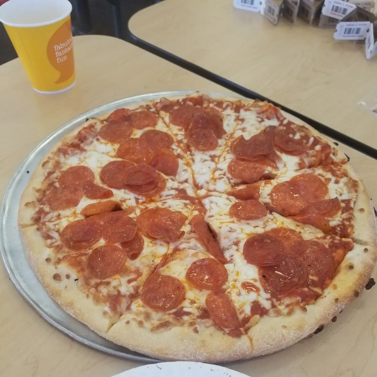 Large Pepperoni Pizza