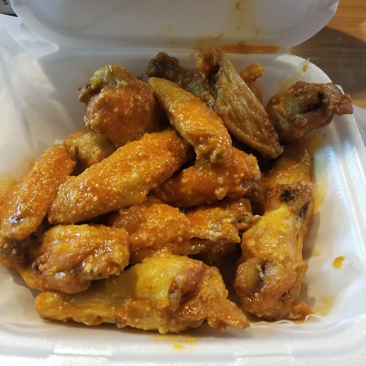 Hot & Garlic Chicken Wings