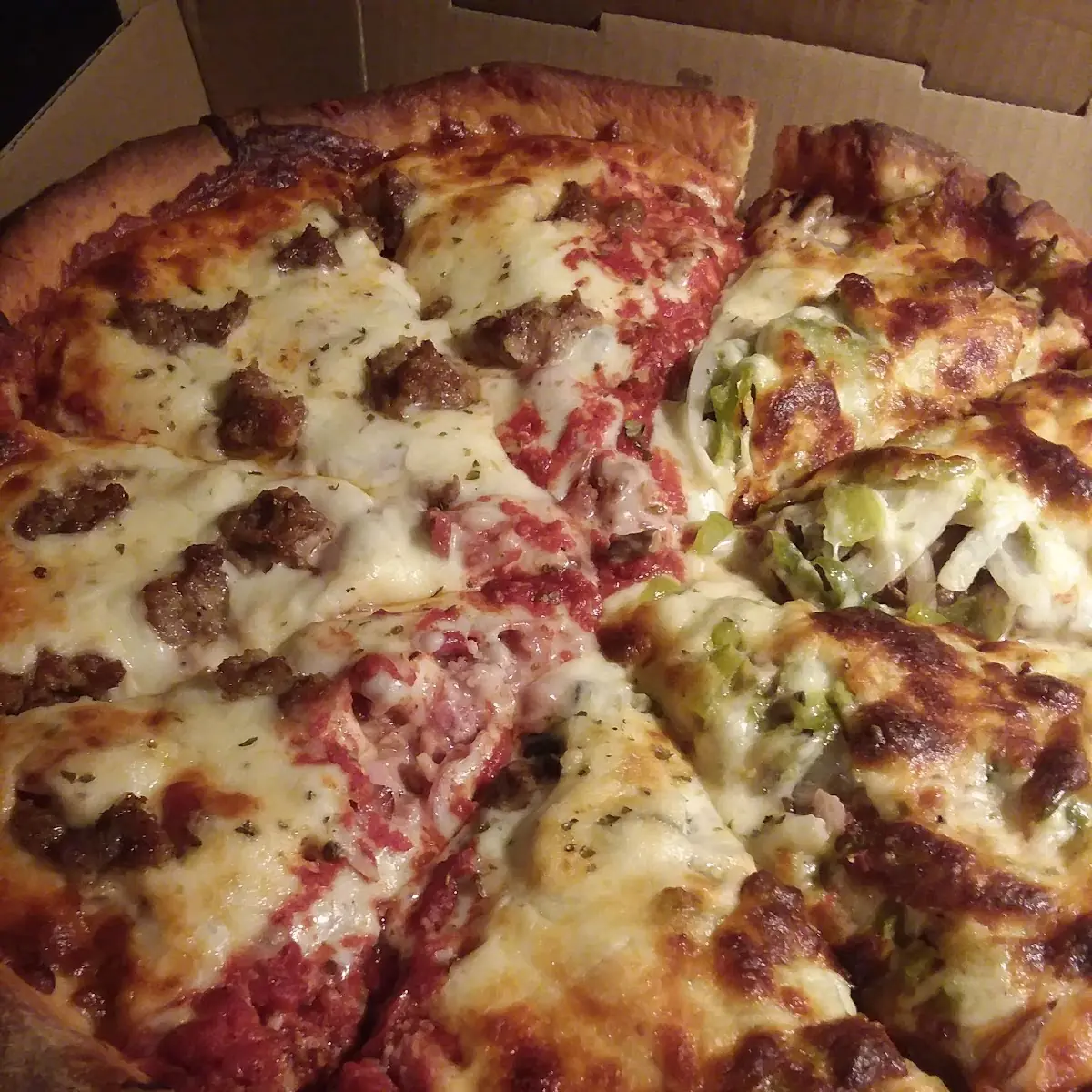 Half Meatlovers Half Vegetarian Pizza