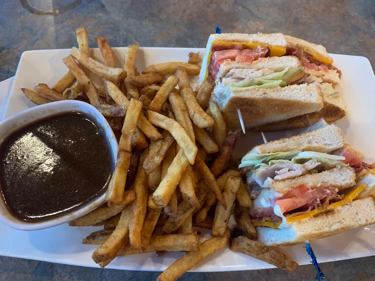 blt with Home Fries