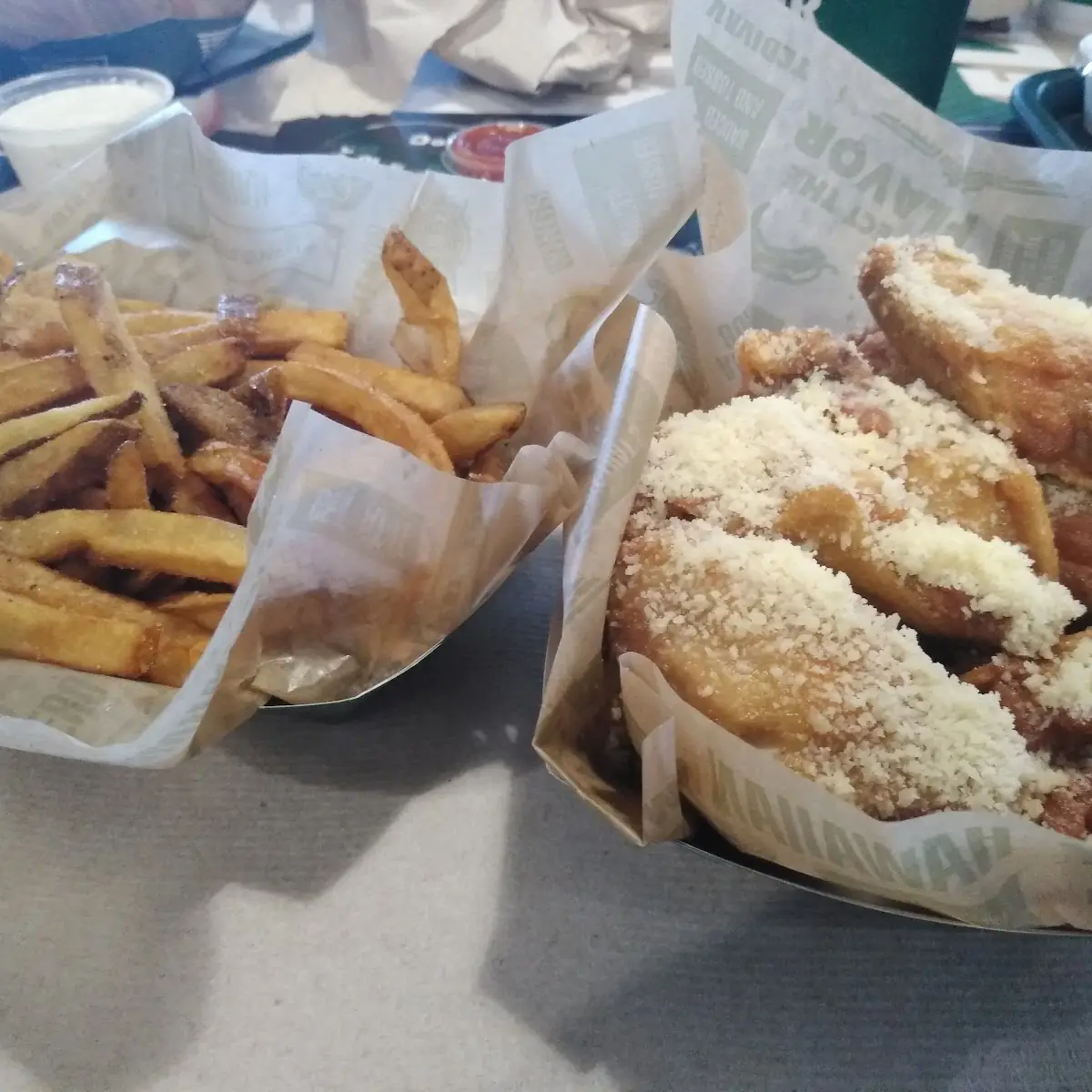 Wing's Garlic Parmesan and Fries