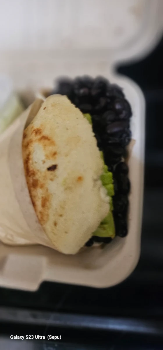Arepa Reina Pepiana