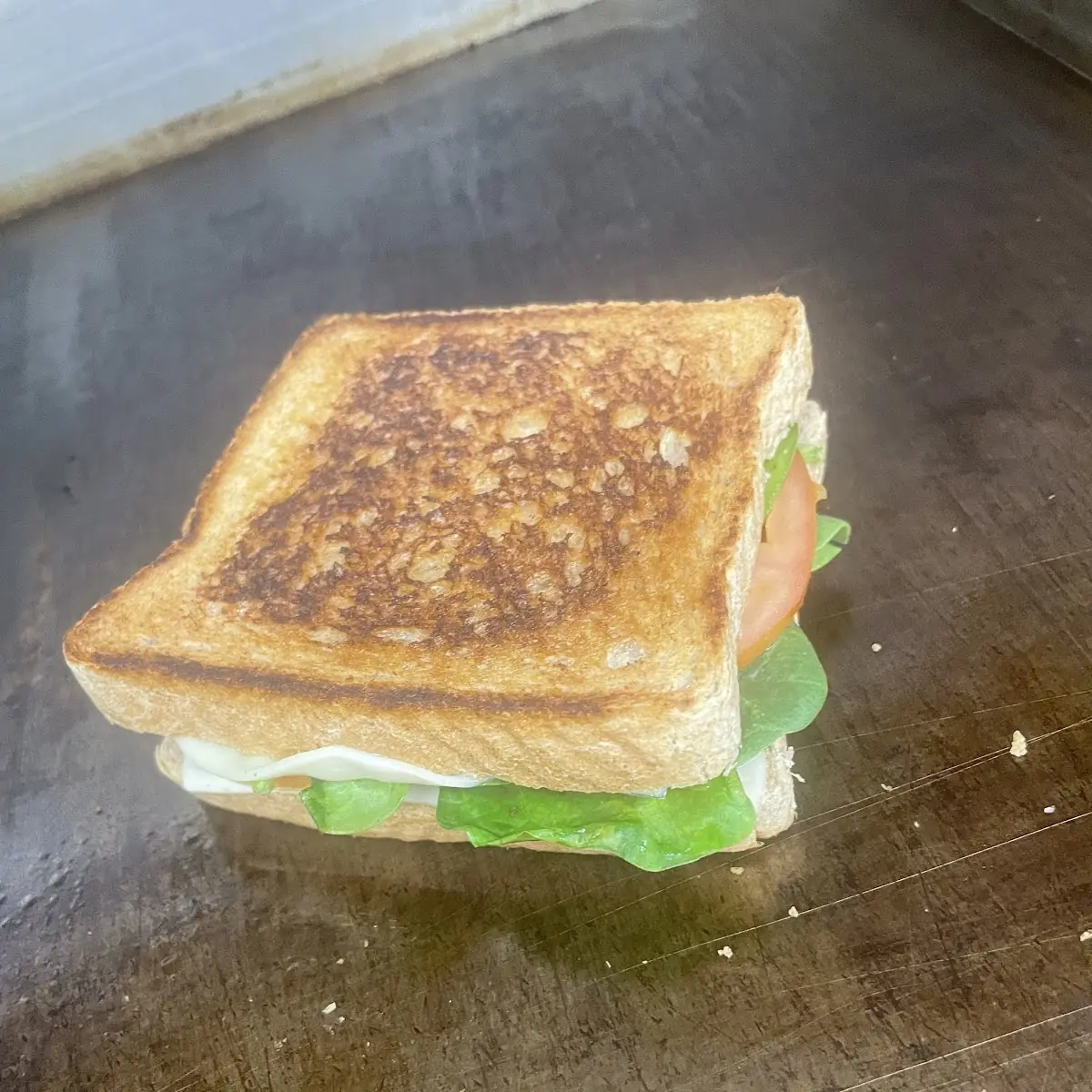Grill Cheese with Tomato and Spinach