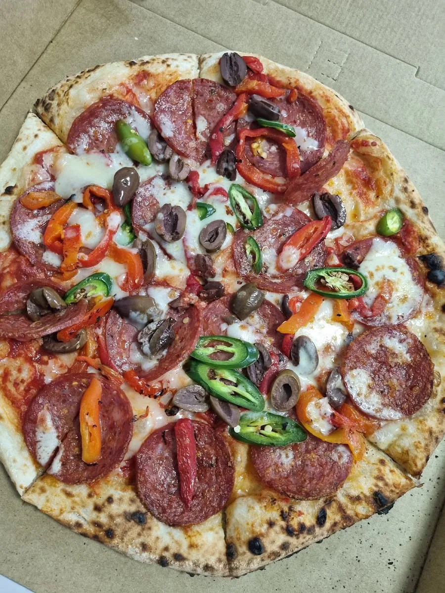 Mixed Grilled Pizza