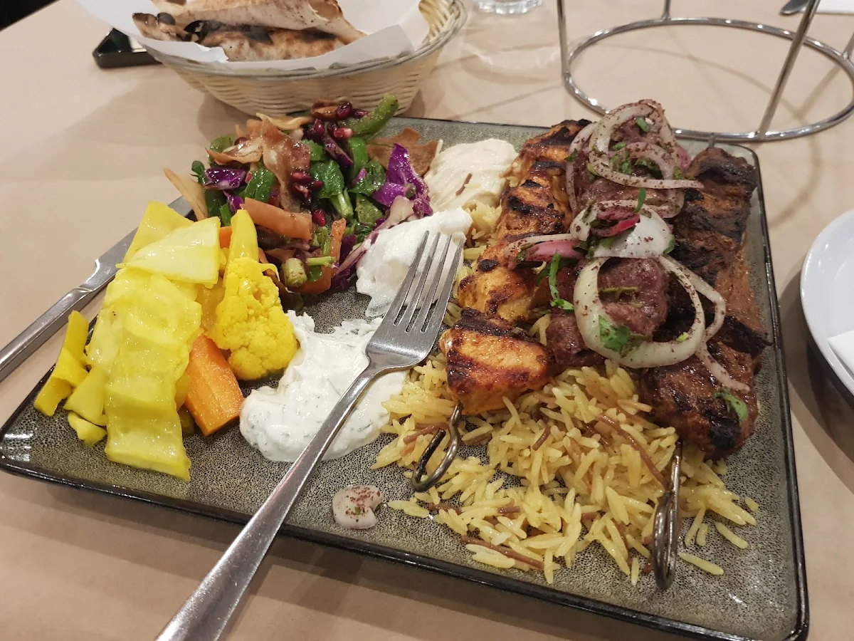 Mixed Grills with Ice R