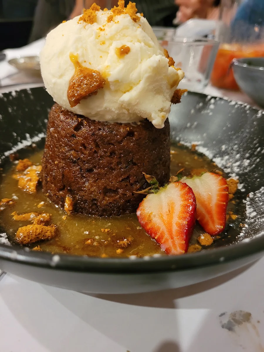 Sticky Date Pudding