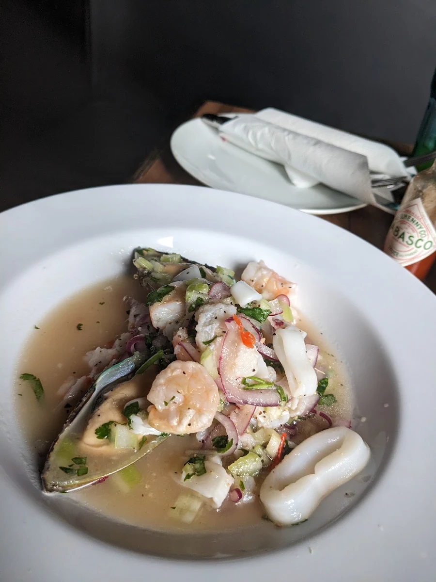 Highlights, La Rumba Restaurant and Lounge