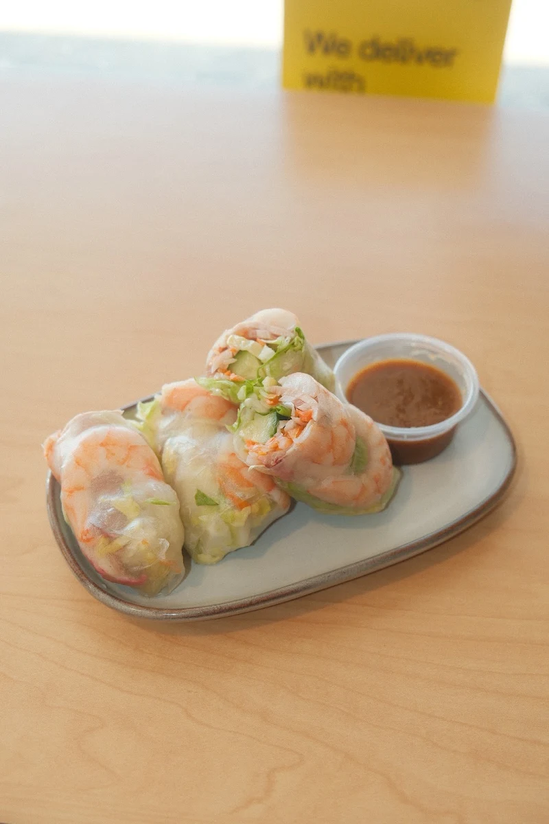 Spring Rolls 2 Gỏi Cuốn