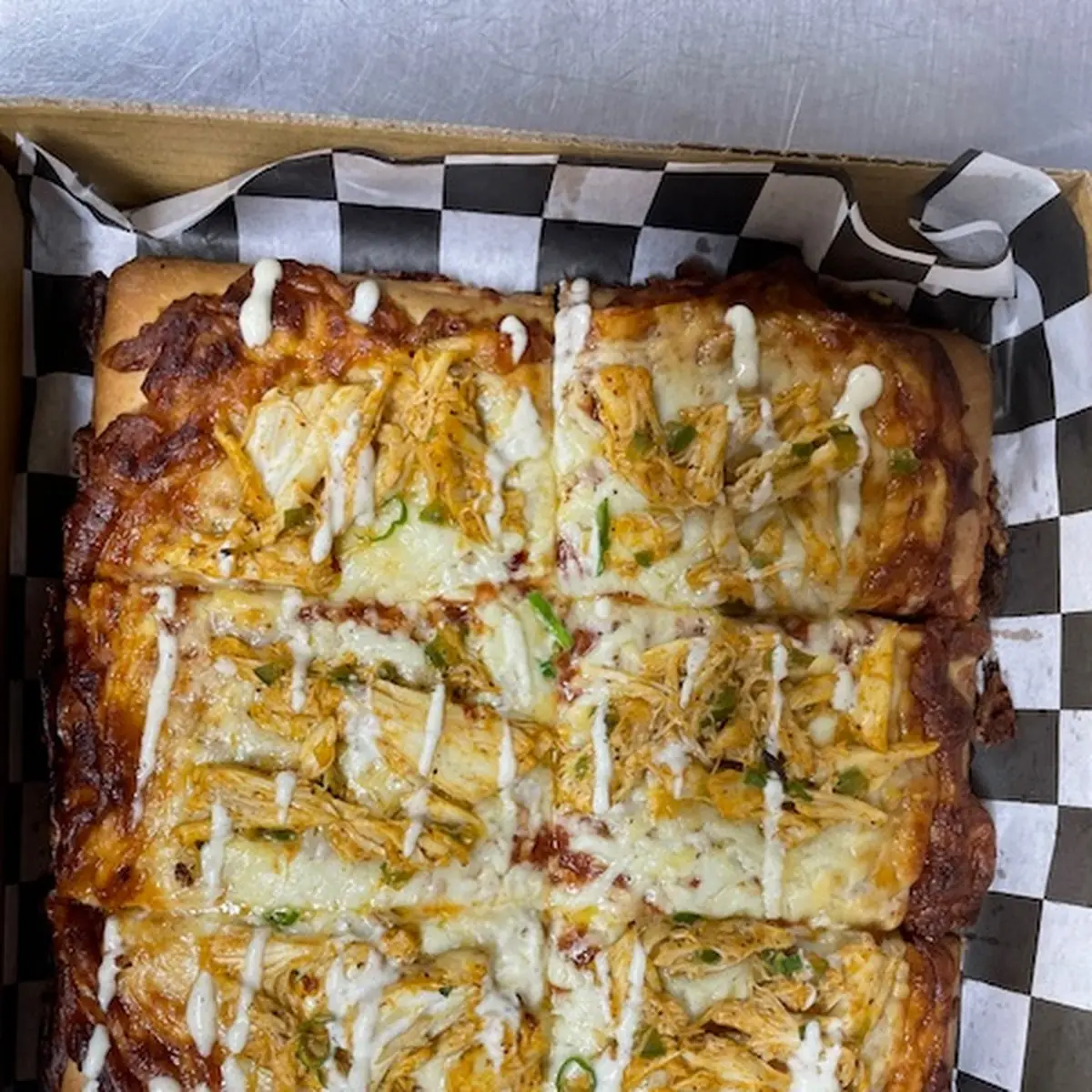 D Lucky’S Jumbo Lump Detroit Deep Dish