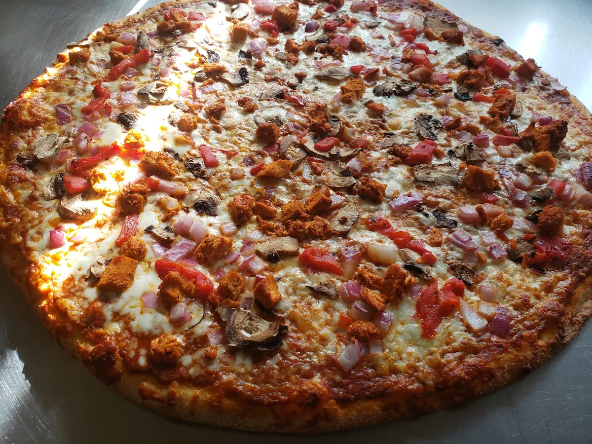 Butter Chicken Pizza