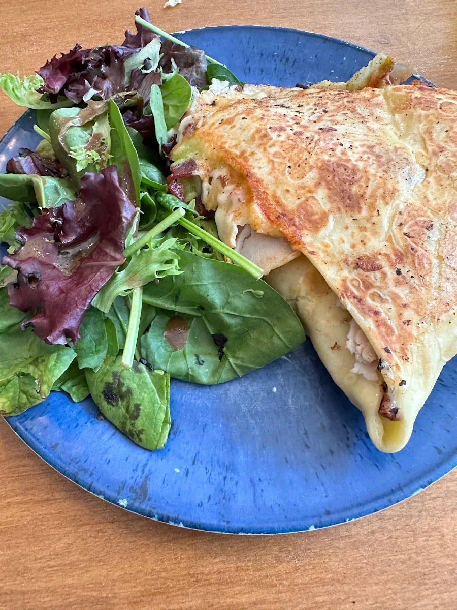 Sullivan’S Crepe Comes with Side Salad