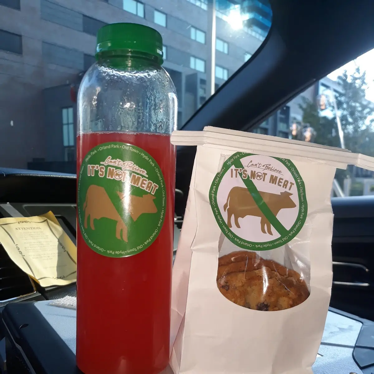 Oatmeal Cookie and Strawberry Lemonade
