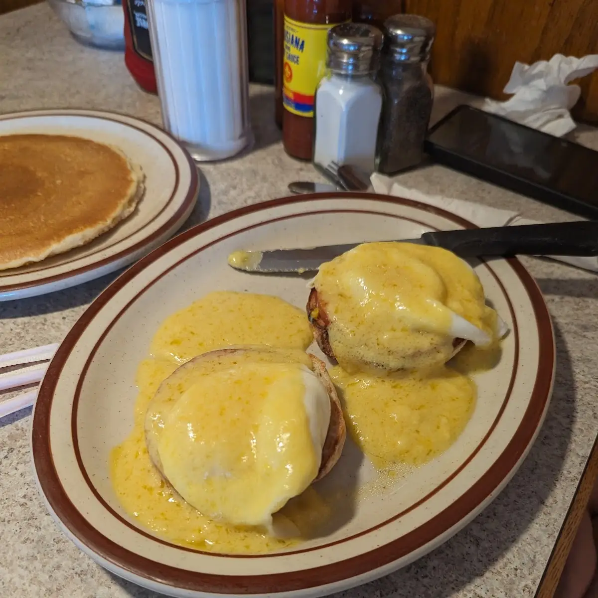 Eggs Benedict
