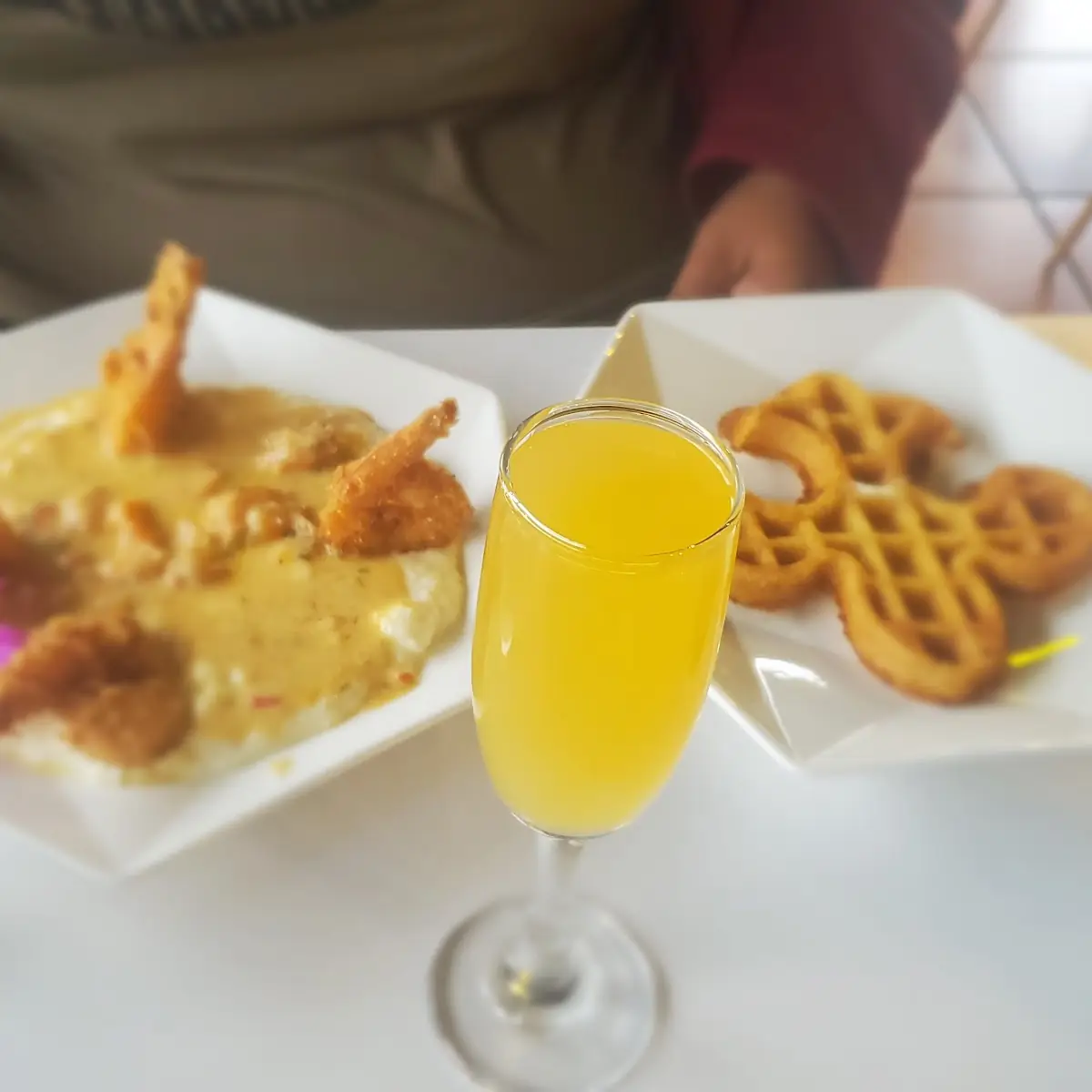 Mimosa Flight
