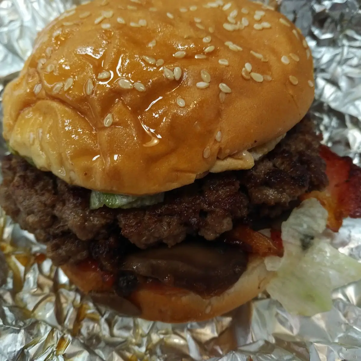 Juicy Burger