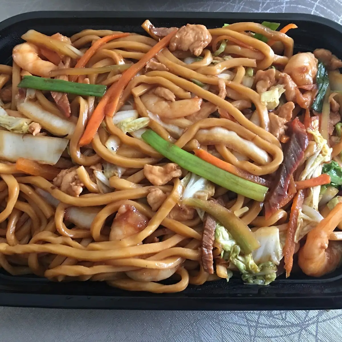 Chow Mein Combination Platter