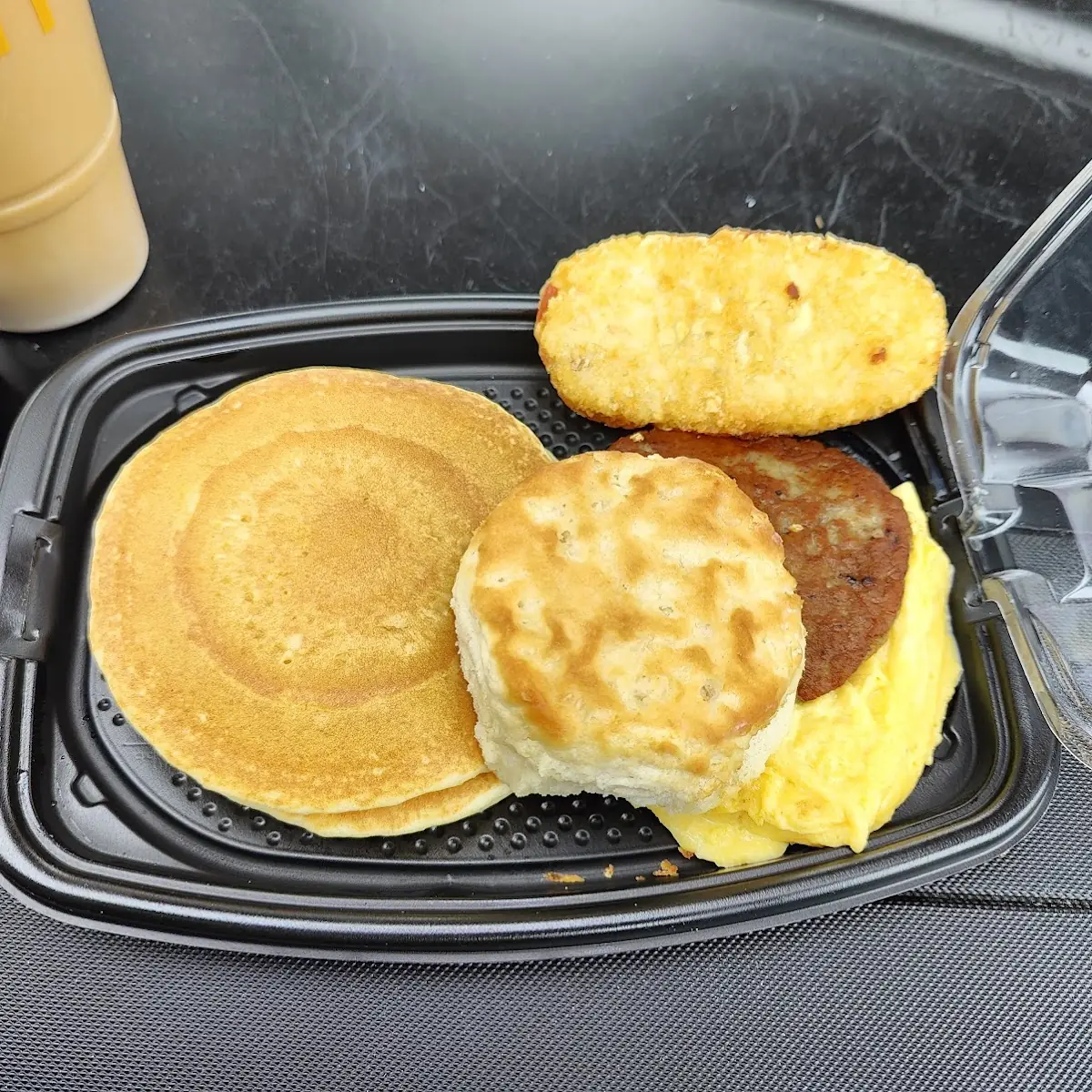 Big Breakfast with Hotcakes