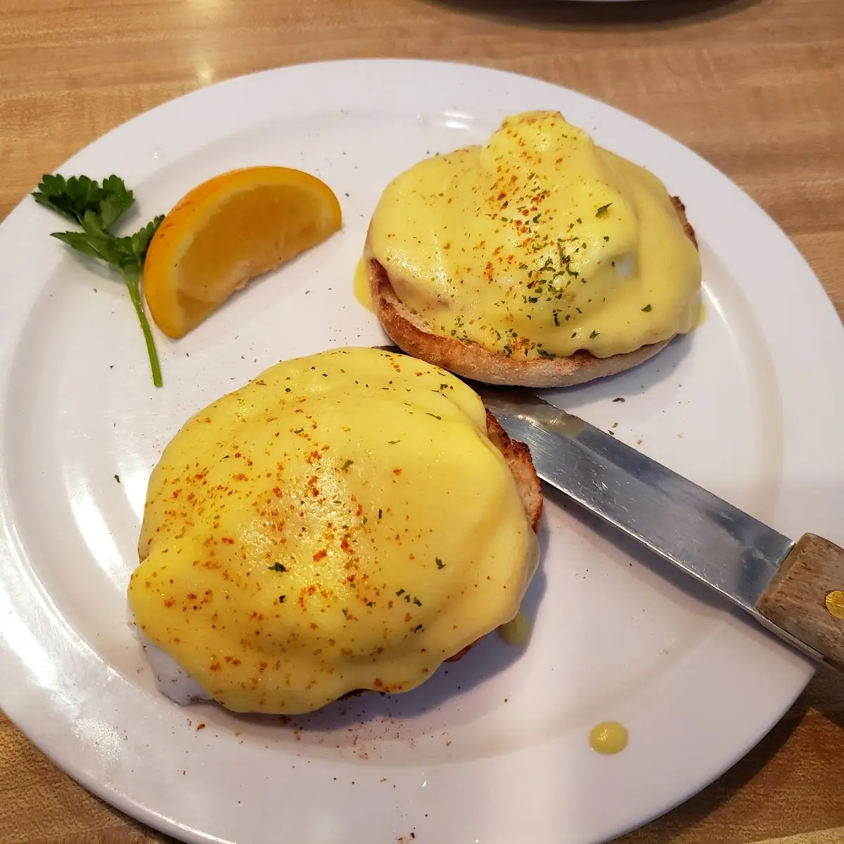 Eggs Benedict