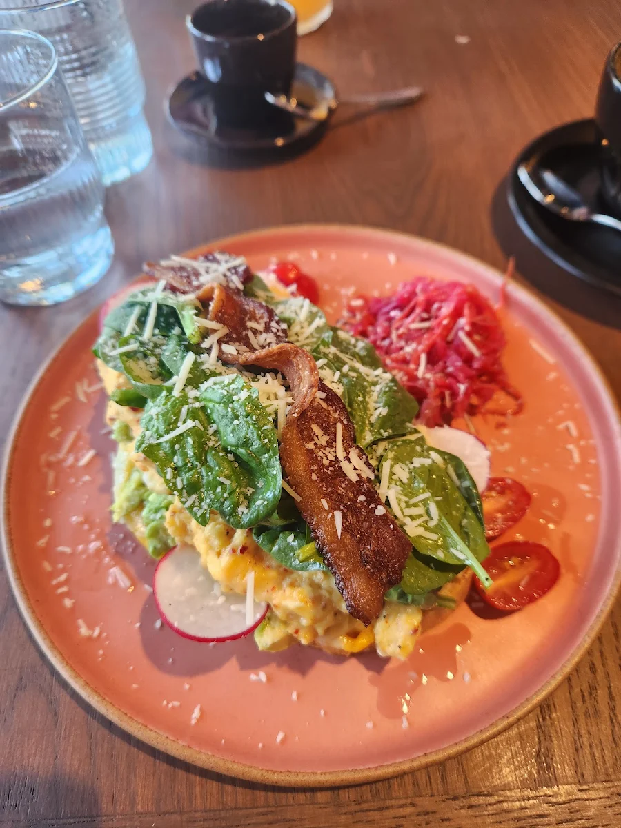 Eggs on Toast, Nhà Specialty Coffee & Kitchen