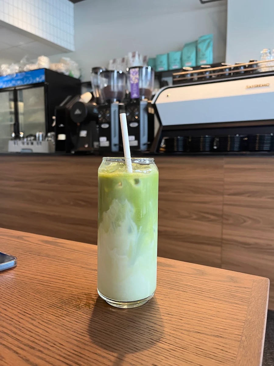 Iced Matcha Latte, Nhà Specialty Coffee & Kitchen