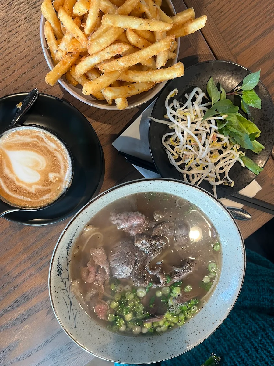 Parmesan Fries, Nhà Specialty Coffee & Kitchen