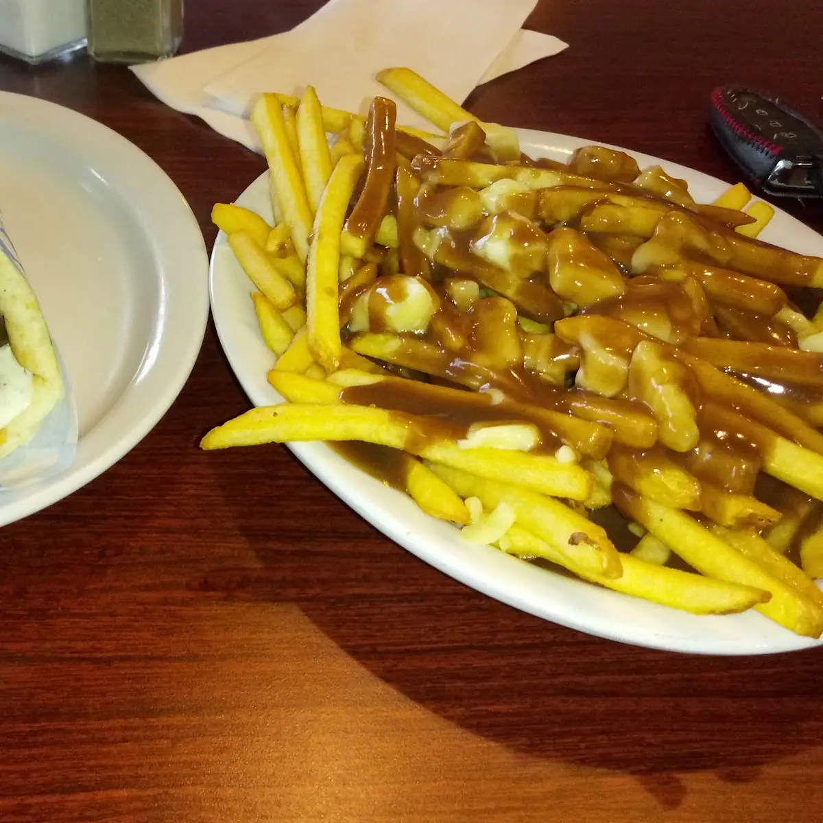 Gyro Sandwich & lg Poutine