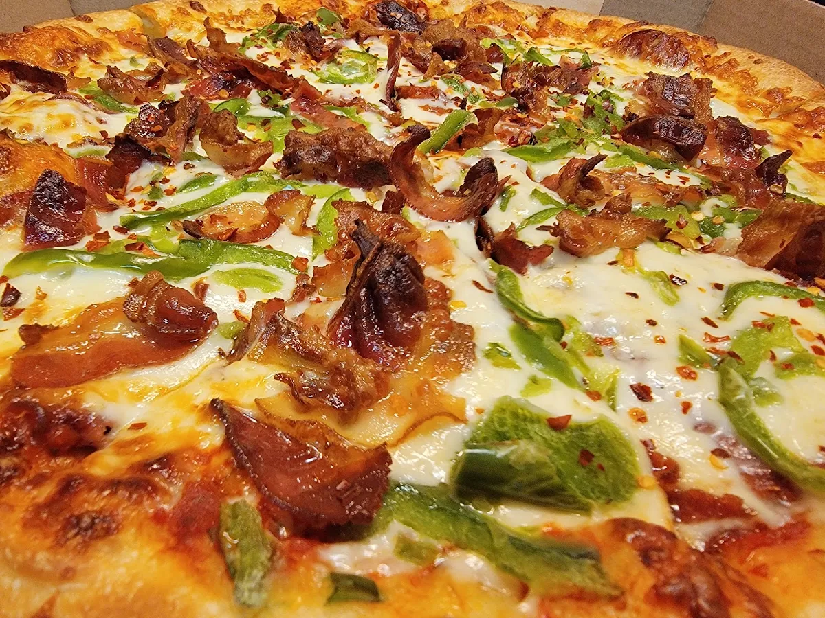 Pepperoni Bacon Green Pepper, Gabriel Pizza