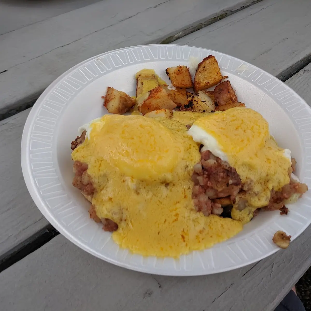 Corned Beef Hash & Eggs with Homefries & Toast