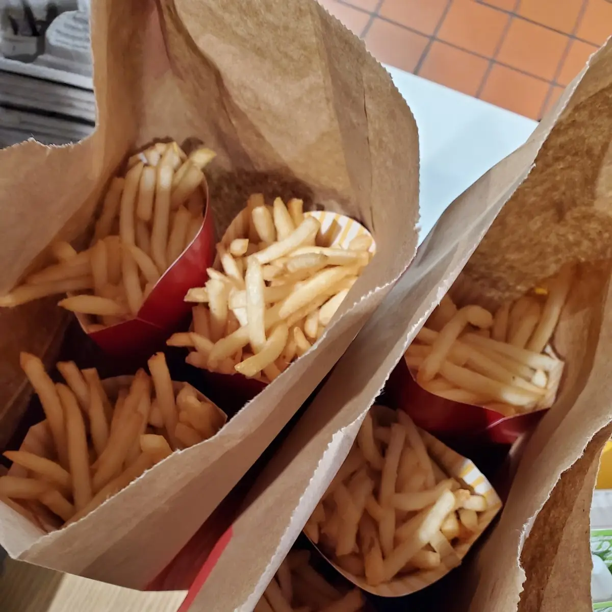 Hamburger Happy Meal