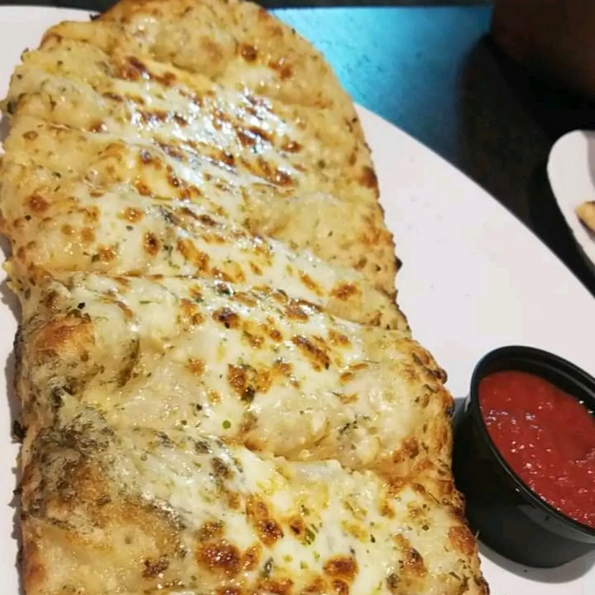 Garlic Cheese Bread