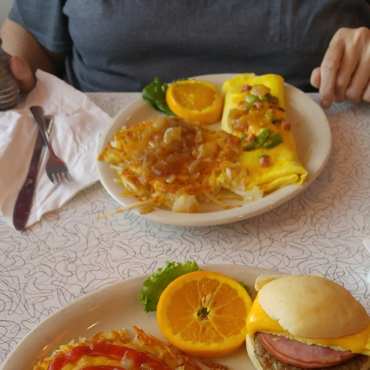 Breakfast Sliders with Hash Browns