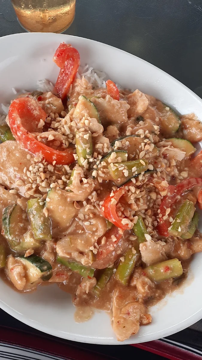 Peanut Chicken, Jose’s Bar and Grill Leamington
