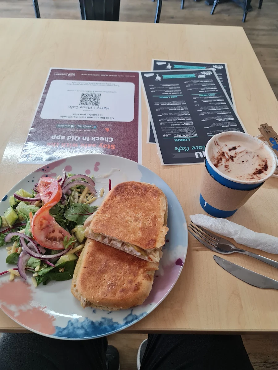 Chicken and Avo Turkish Roll, Harry's Place Cafe